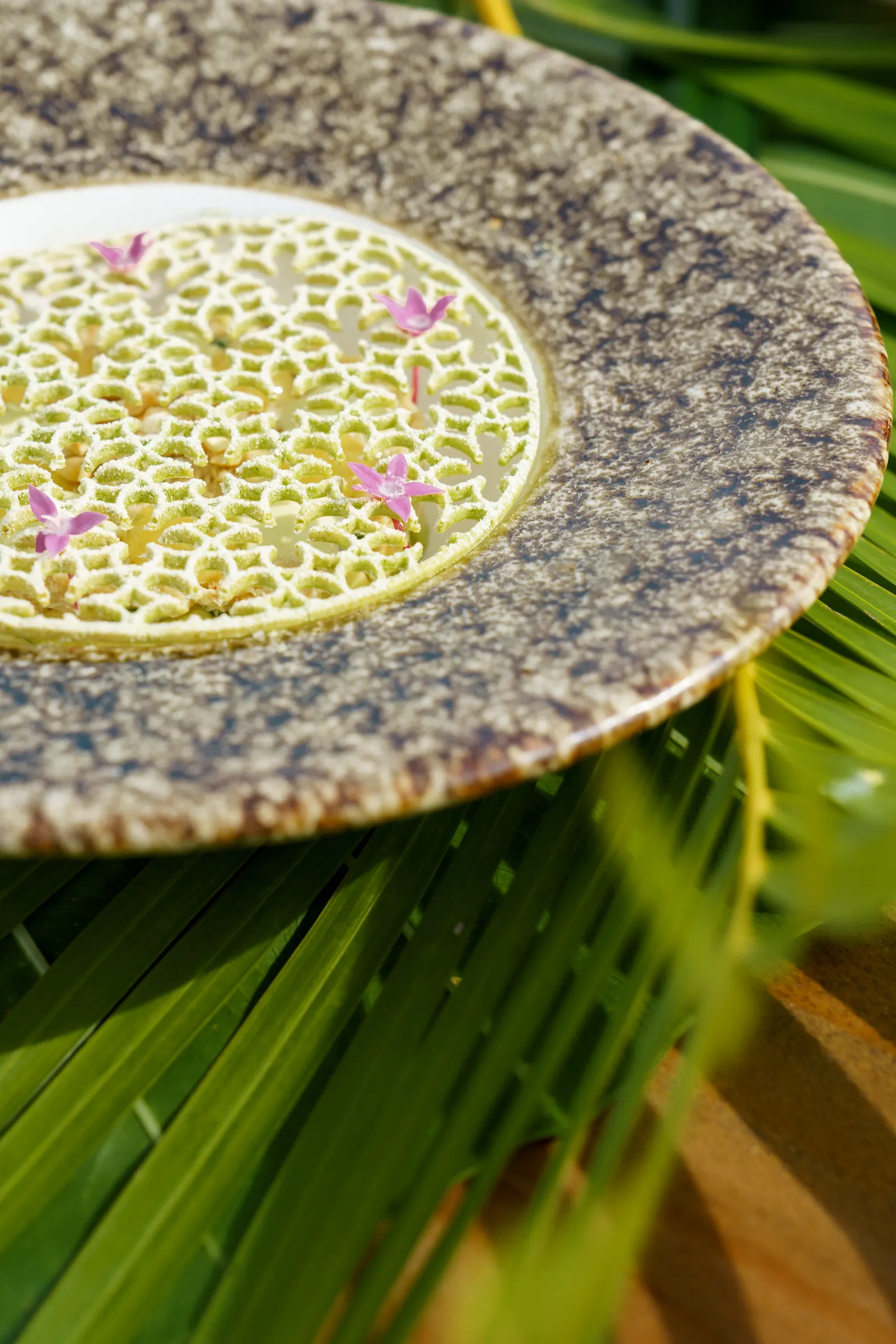 Editorial wedding dish presentation by KOKOON